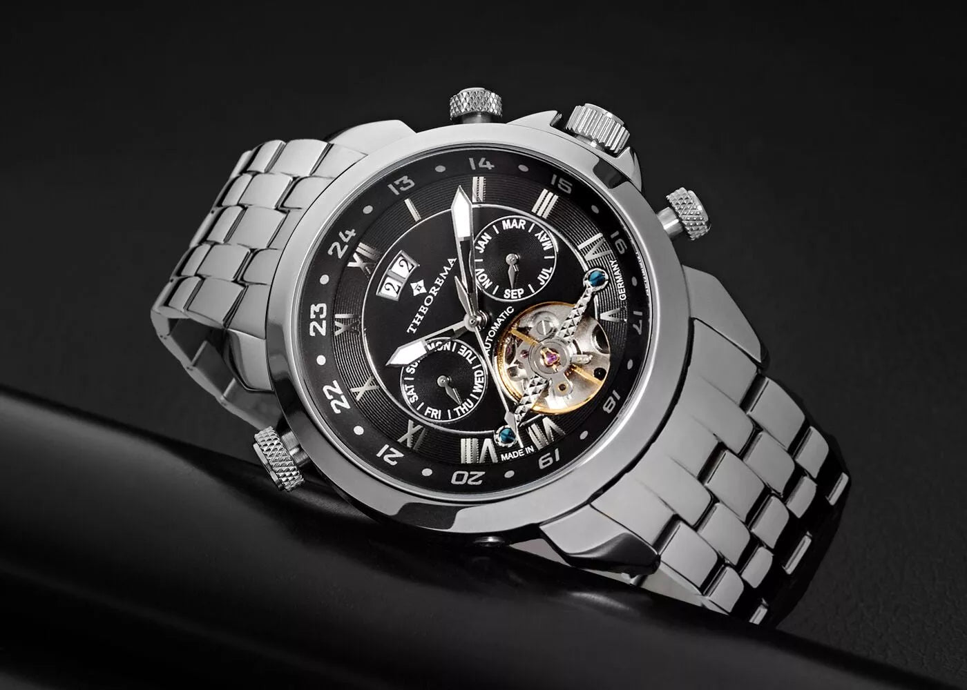 An aesthetic blend of classic style and modern elegance in a single package.