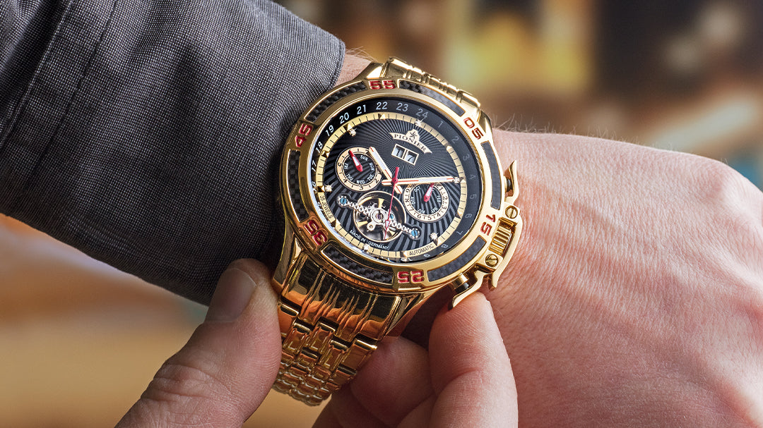 Wrist shot photo of the Made in Germany automatic watch with full calendar function from Amsterdam collection by Pionier 